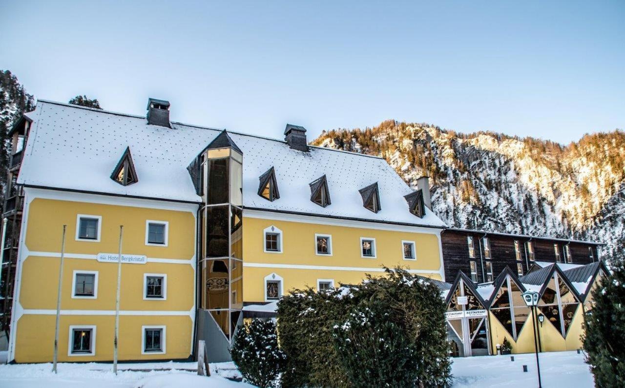 Hotel Bergkristall Wildalpen Bagian luar foto